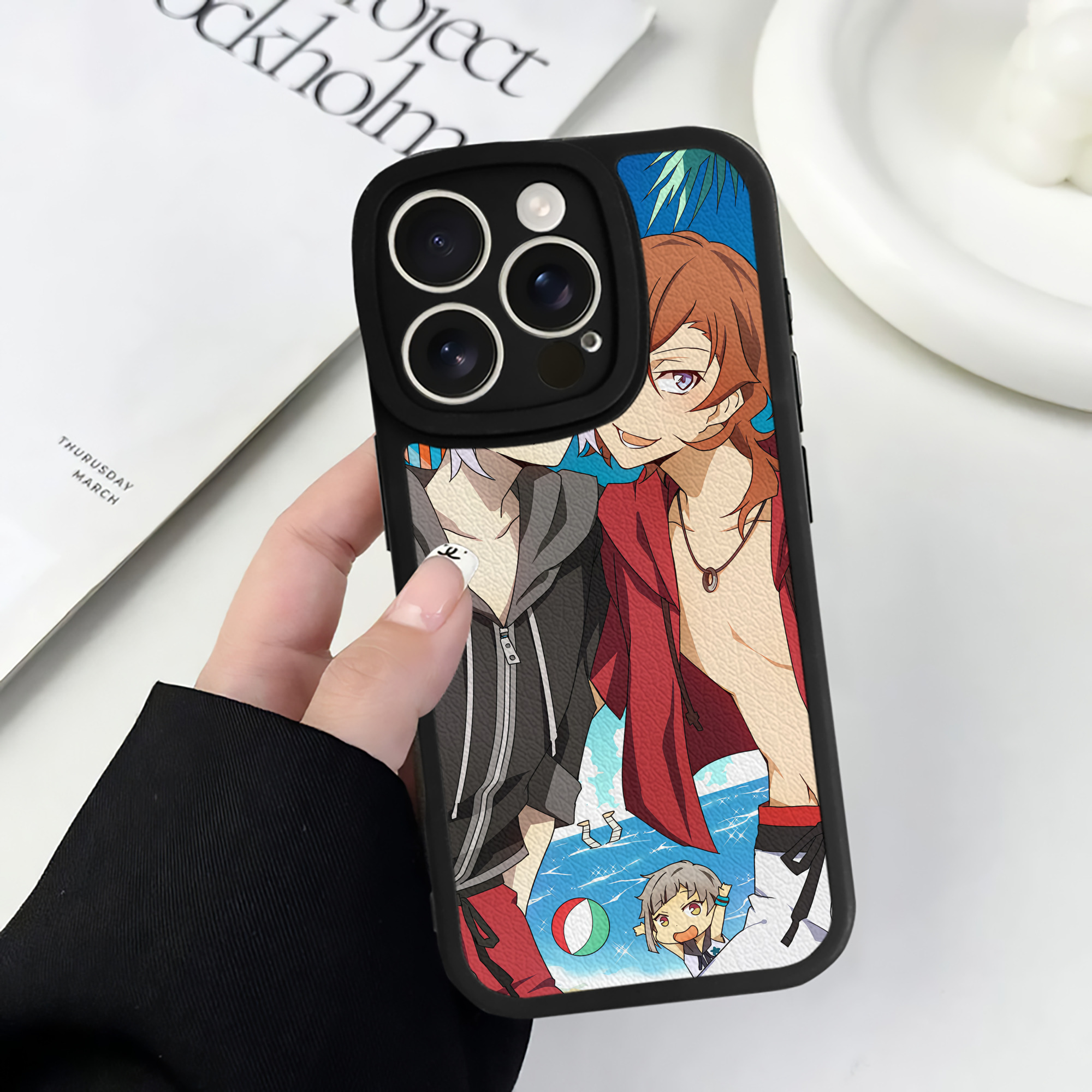 （画像用） 文豪ストレイドッグス Bungo Stray Dogs 【iPhone 16シリーズ対応】シリコンスマホケース（レザー調） 材質：シリコン